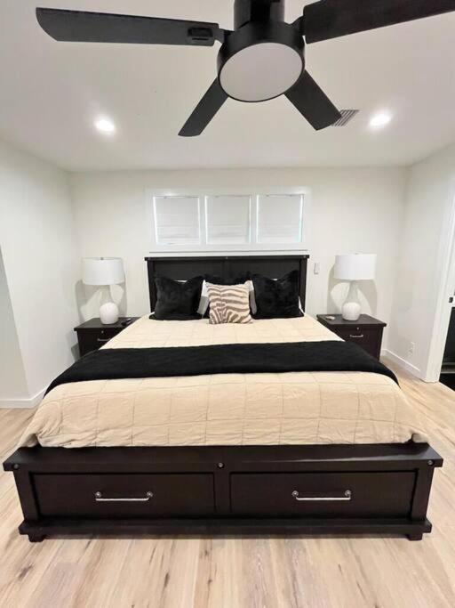 Shack In Foley/ Hot Tub / Modern Cozy Holiday home